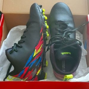 Boys cleats